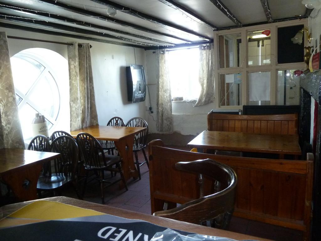 Мини-отель Mid Wales 3*