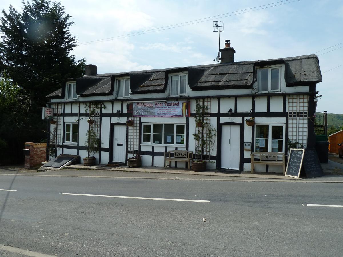 Mid Wales Мини-отель